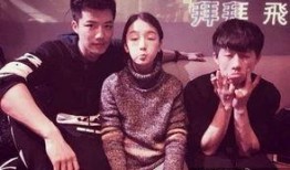 爆料娛樂圈細節(jié)小說男男,揭秘男男之間的不為人知