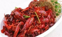 爆料戶外小龍蝦視頻播放,視頻曝光烹飪?nèi)^程，網(wǎng)友直呼過癮！