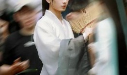 圈內爆料楊紫成毅,演繹現(xiàn)代情侶甜蜜日常