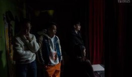 劇場(chǎng)在線觀看,隨時(shí)隨地享受精彩演出